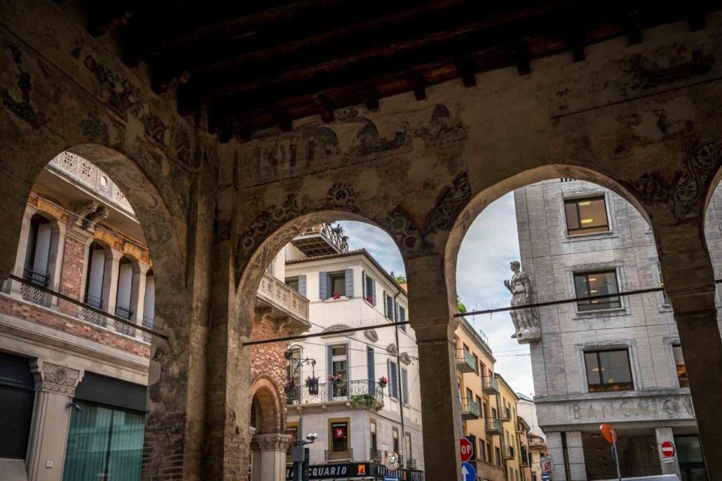 Holiday Treviso Suite Venezia 外观 照片