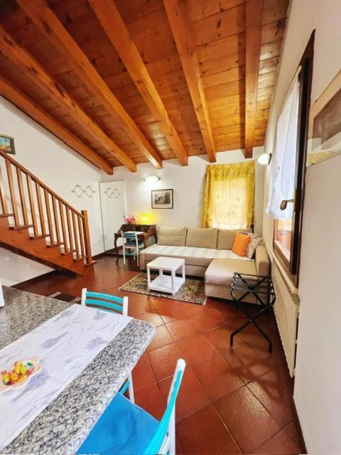 Holiday Treviso Suite Venezia 外观 照片